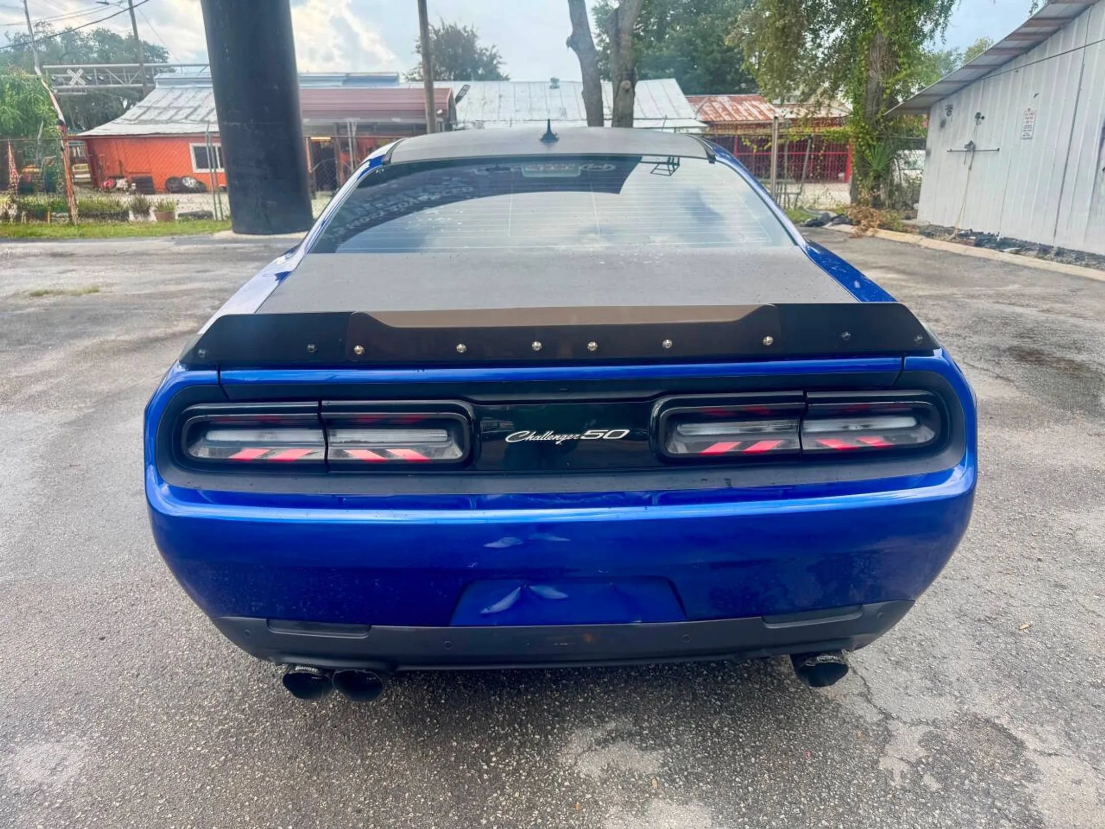 Used 2020 Dodge Challenger R/T RWD image 9