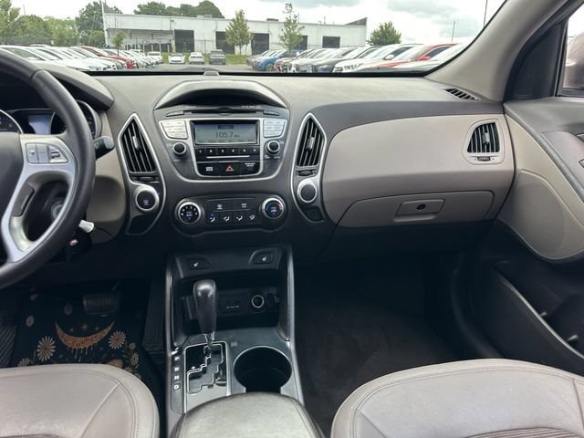 Used 2013 Hyundai Tucson GLS FWD image 14
