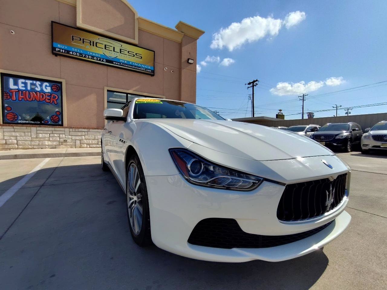 Used 2016 Maserati Ghibli RWD image 2