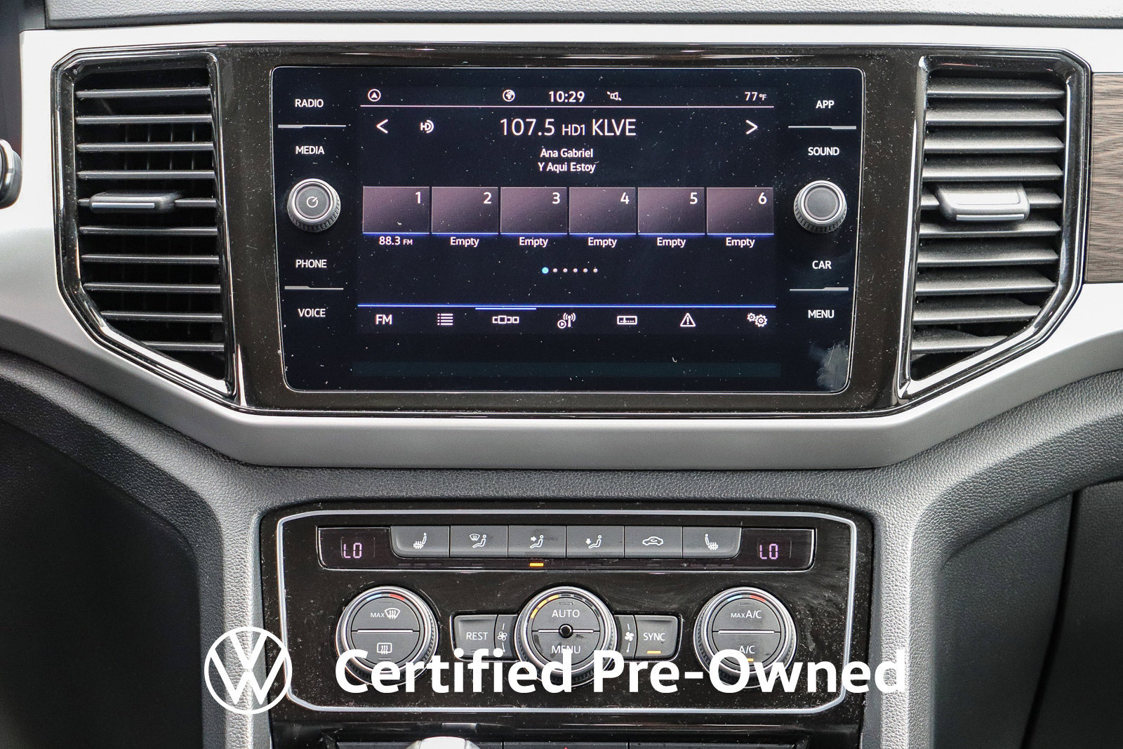 Certified 2023 Volkswagen Atlas SE FWD image 15