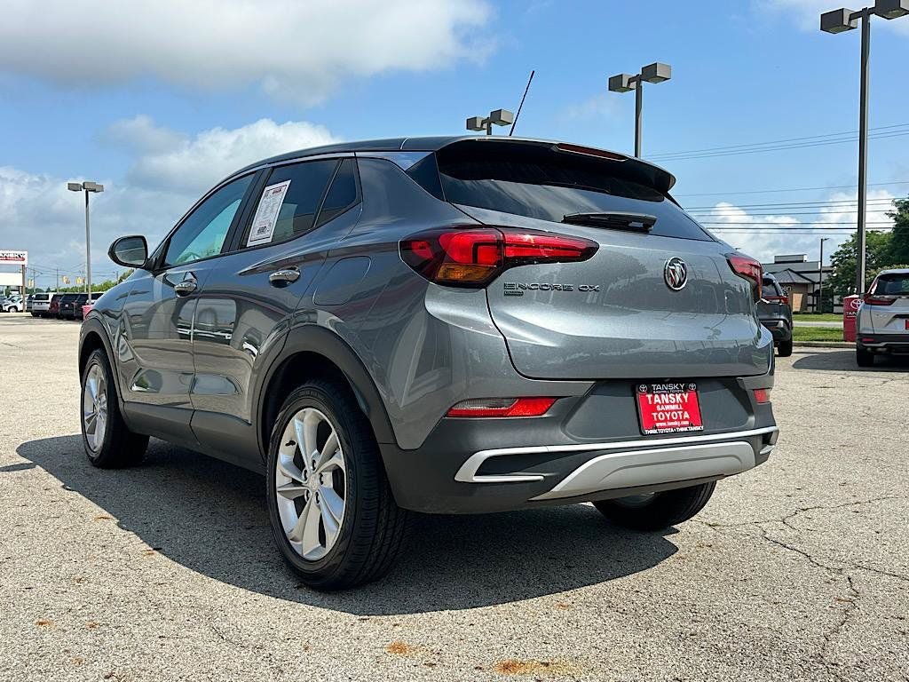 Used 2022 Buick Encore GX Preferred w/ Cold Weather Comfort Package AWD/4WD image 3