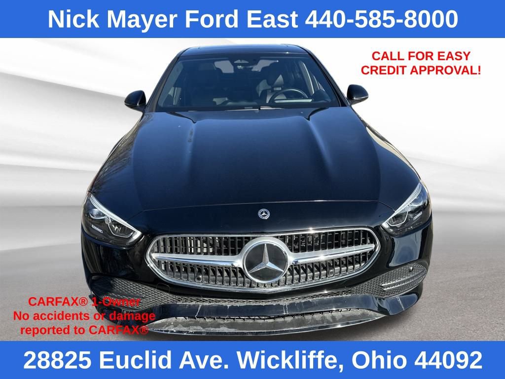 Used 2025 Mercedes-Benz C 300 4MATIC Sedan image 2