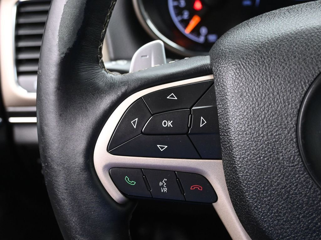 Used 2017 Jeep Grand Cherokee Limited image 13