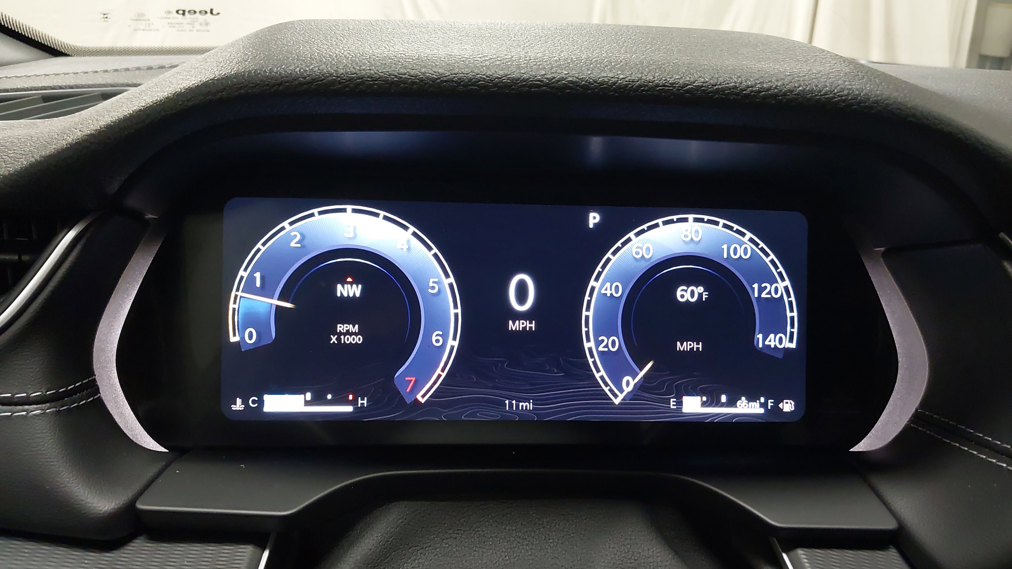 New 2025 Jeep Grand Cherokee Altitude image 18