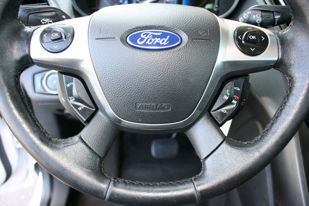 Used 2018 Ford C-MAX SE FWD image 10
