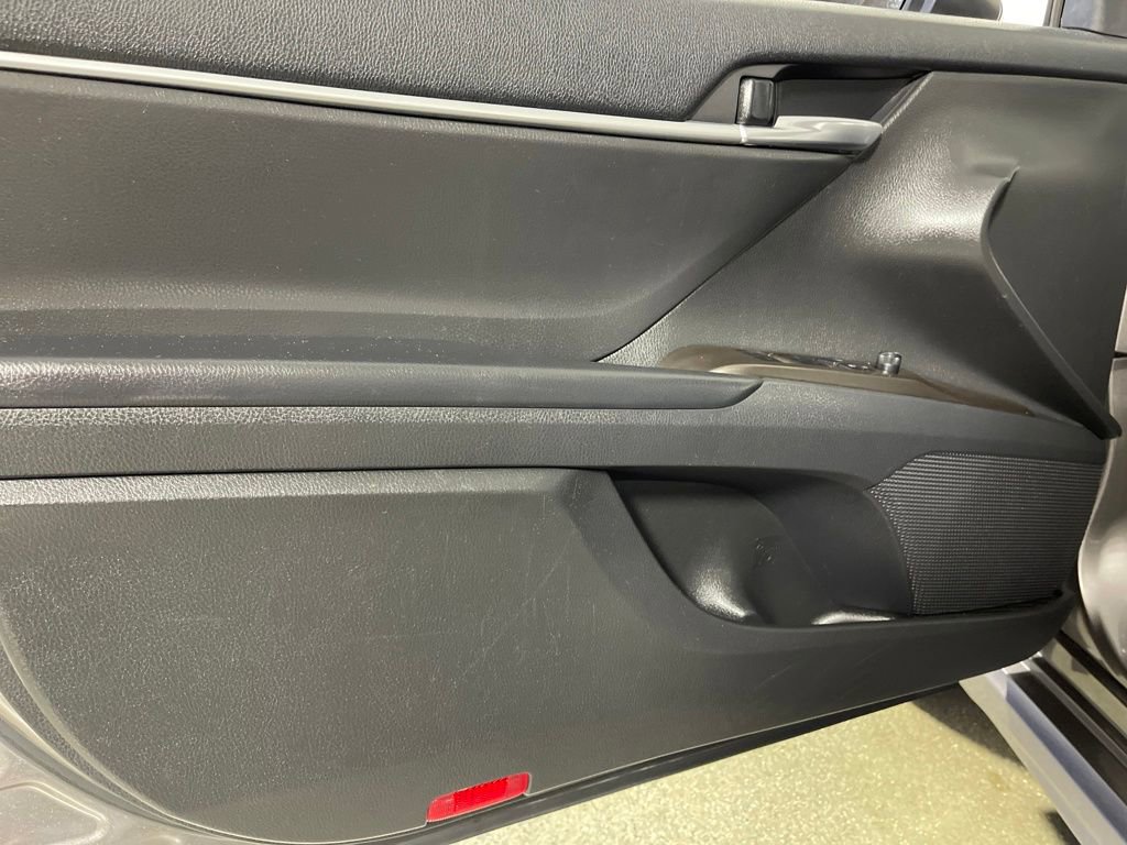 Certified 2022 Toyota Camry SE image 17