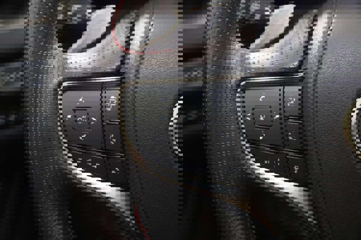 Used 2020 Lexus UX 250h F Sport image 36