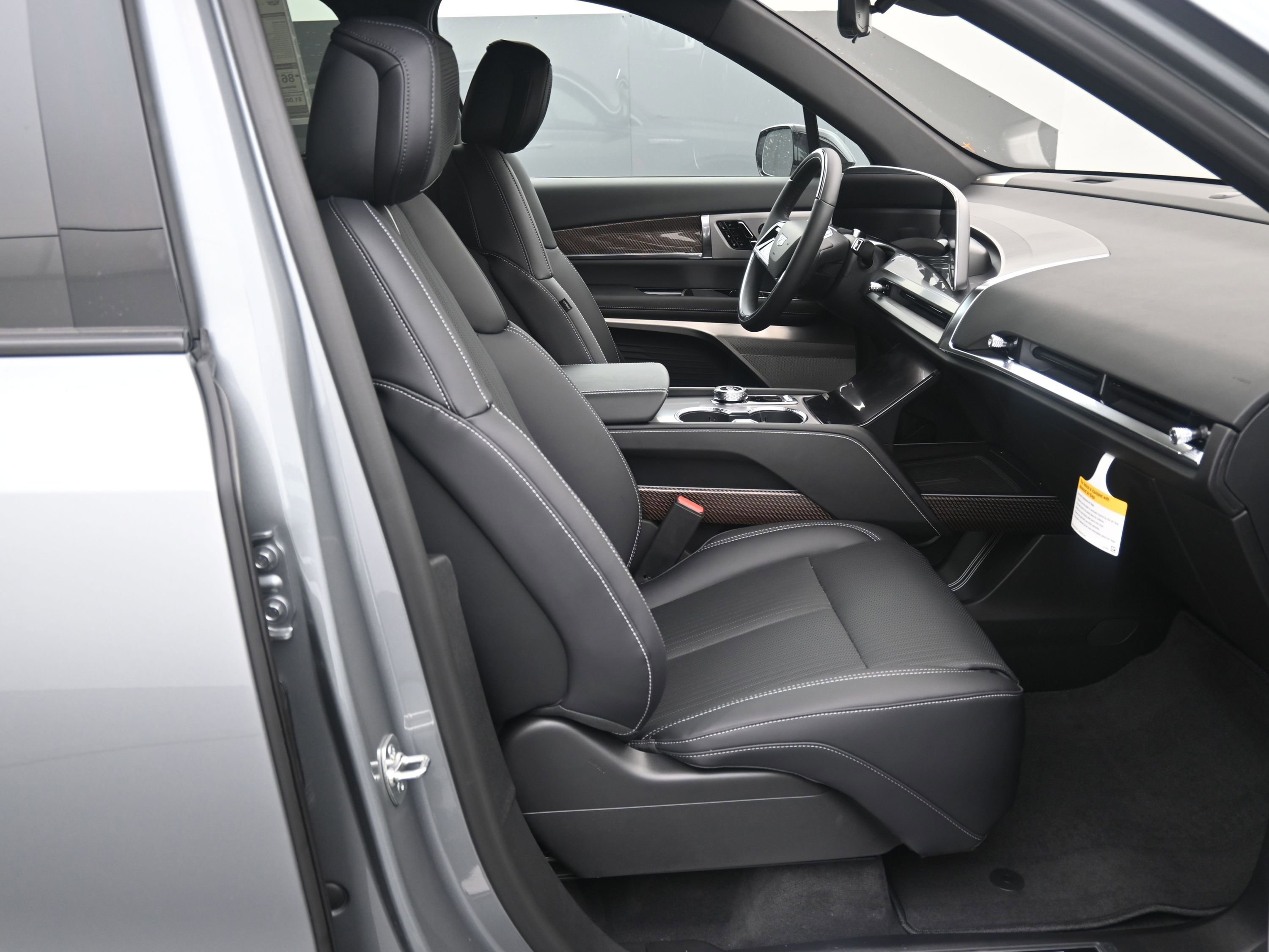 New 2026 Cadillac Vistiq Luxury image 13