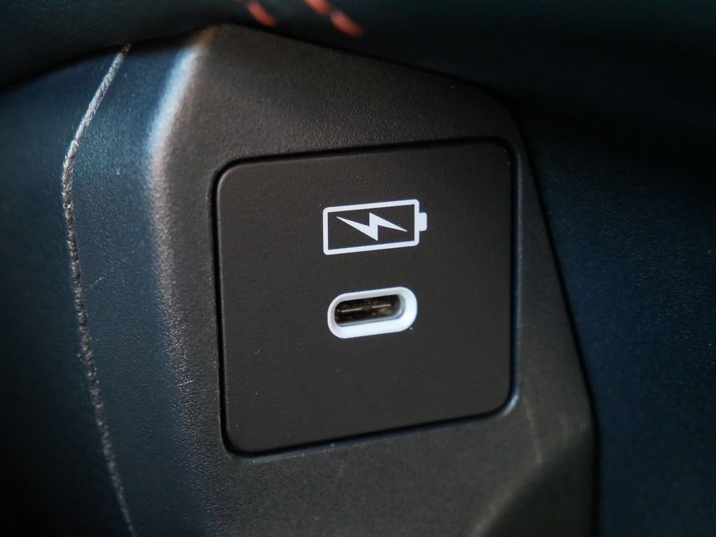 Used 2024 Honda HR-V Sport image 25