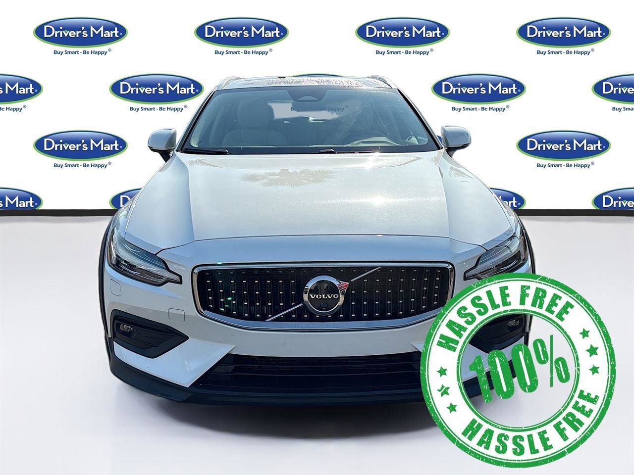 Used 2025 Volvo V60 B5 Cross Country Plus image 2