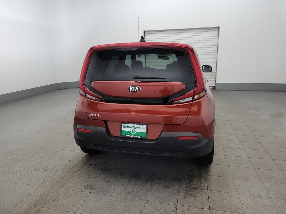 Used 2020 Kia Soul LX image 7
