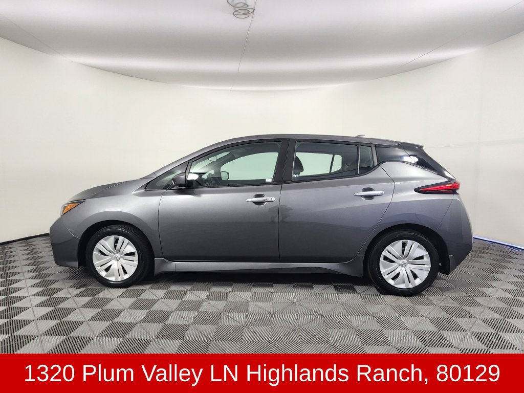 Used 2025 Nissan Leaf S FWD image 2