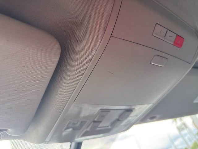 Used 2021 Volkswagen Atlas SE image 24