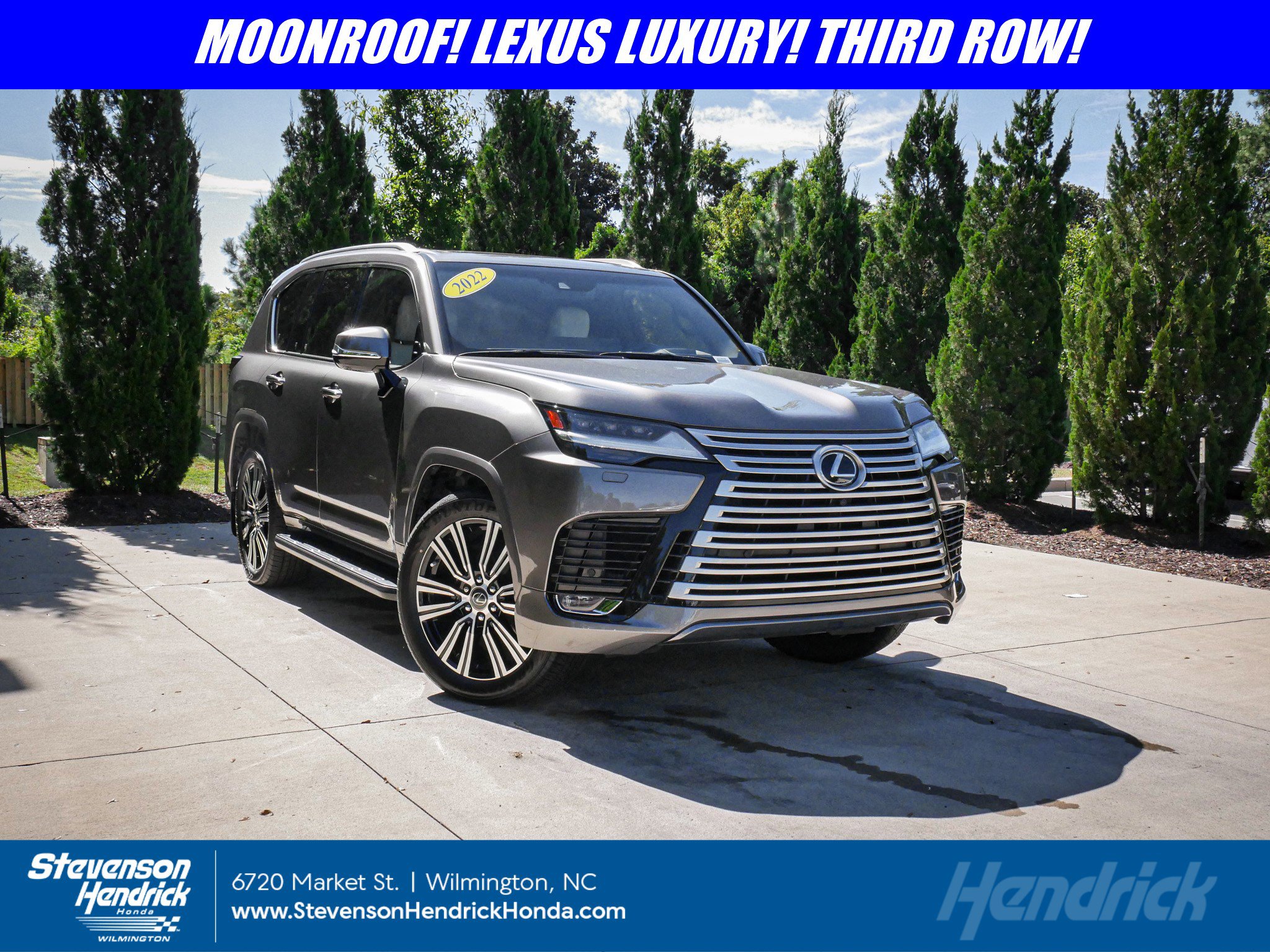 Used 2022 Lexus LX 600 4WD w/ Luxury Package