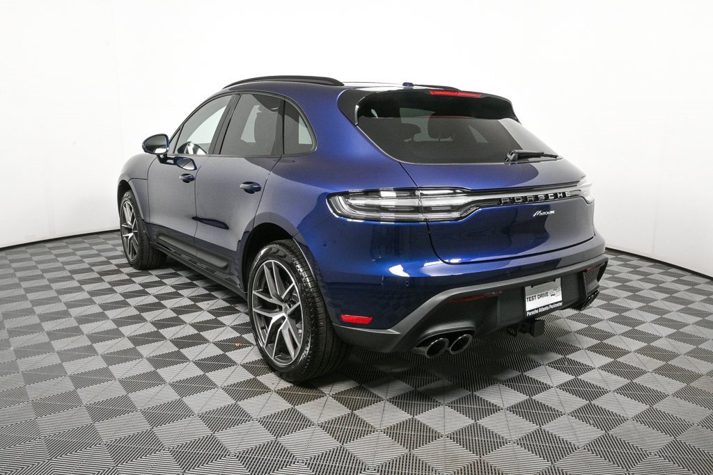 New 2025 Porsche Macan image 3