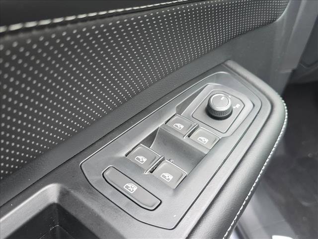 New 2026 Volkswagen Atlas SE image 11