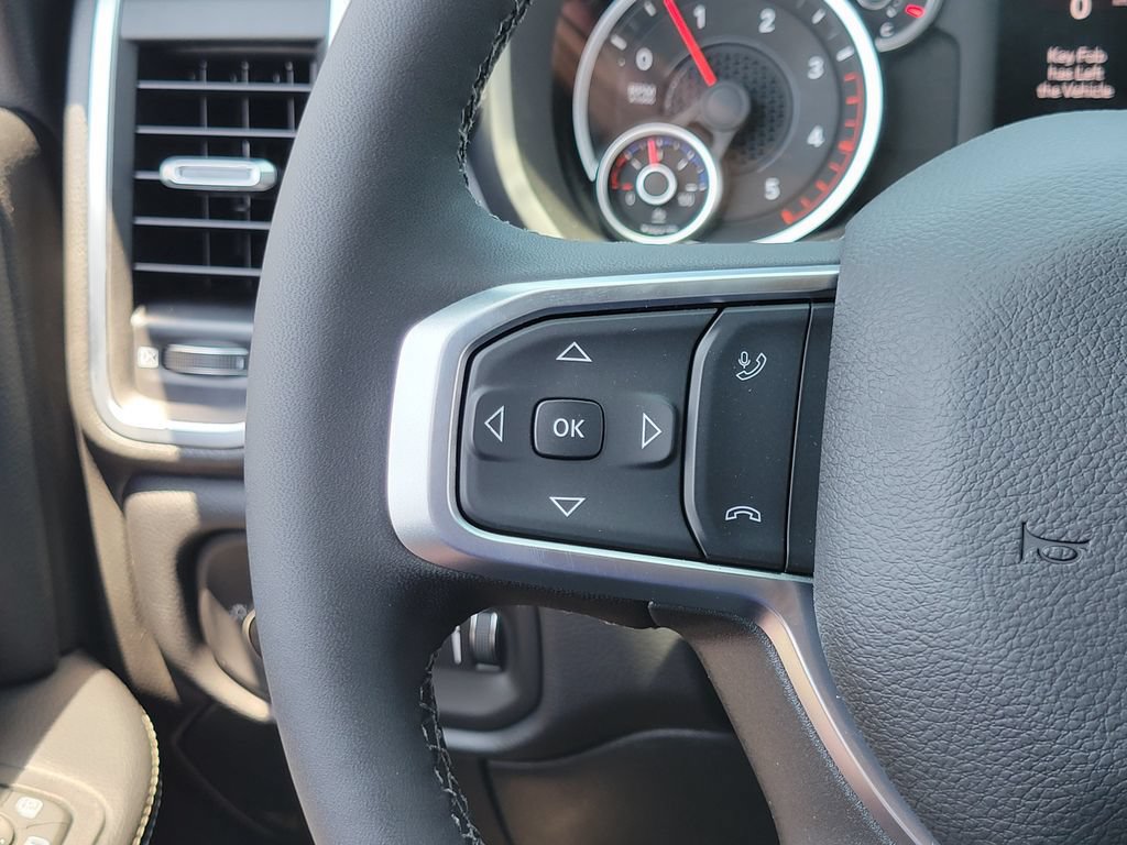 New 2026 RAM 2500 Big Horn AWD/4WD image 5