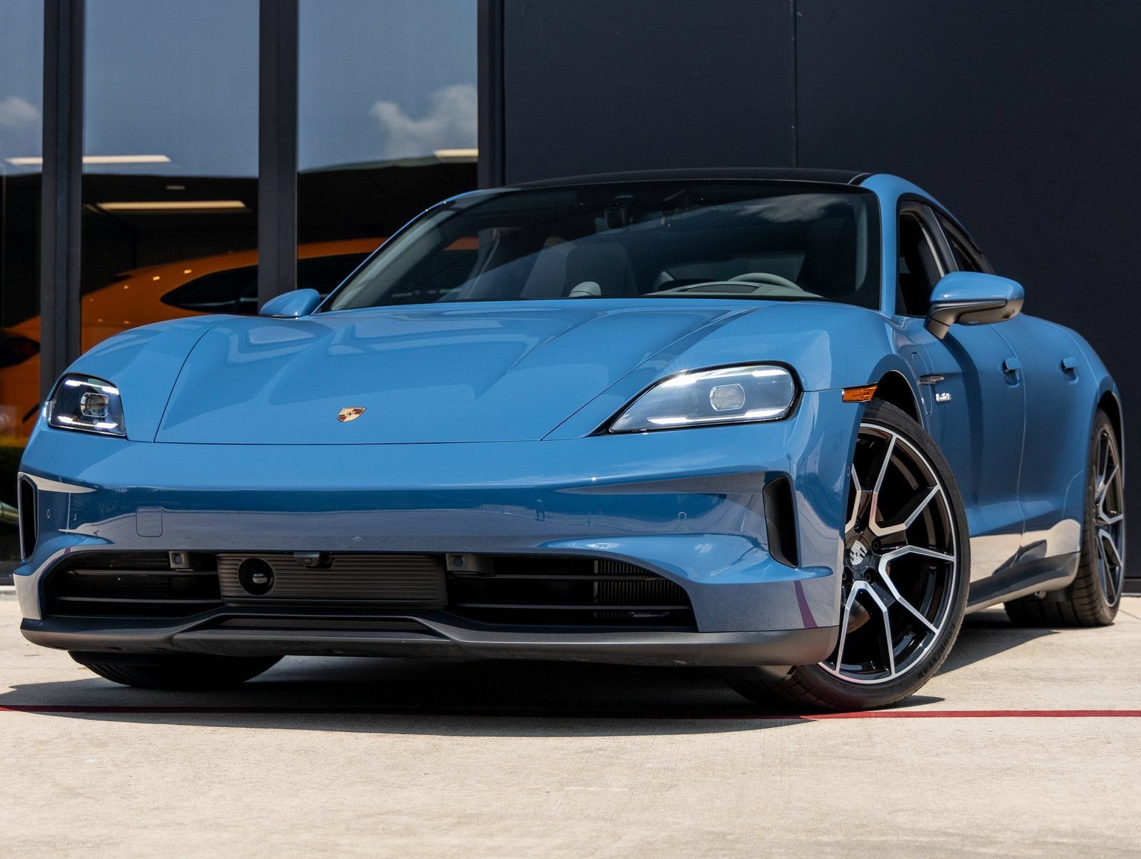 Certified 2025 Porsche Taycan AWD/4WD image 1