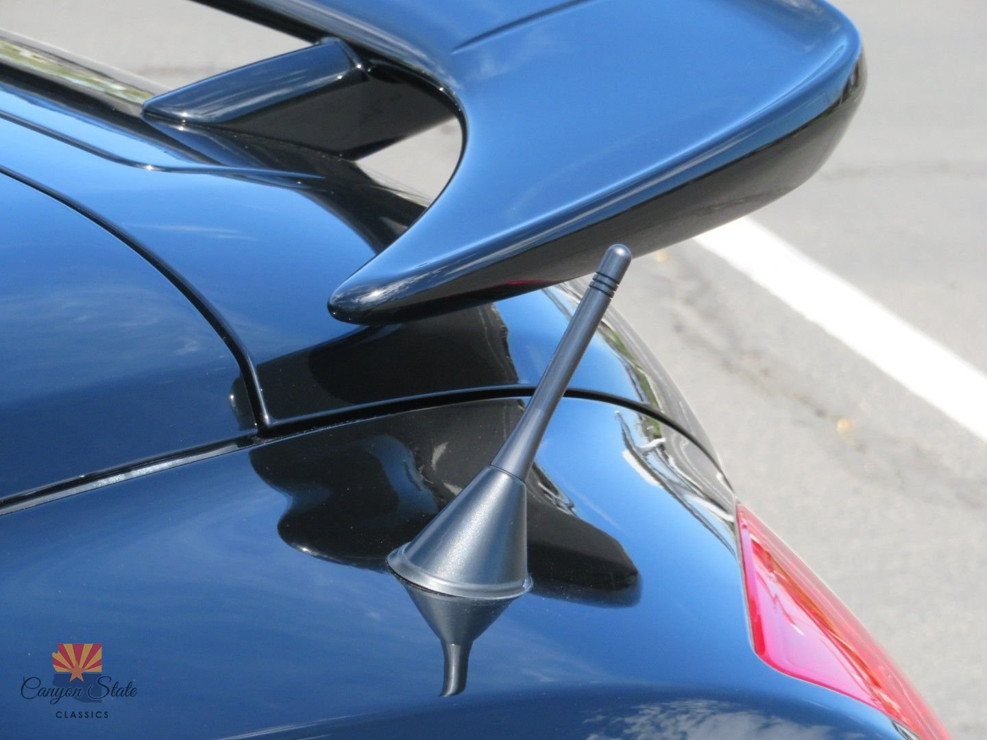 Used 2005 Chrysler Crossfire SRT-6 RWD image 30