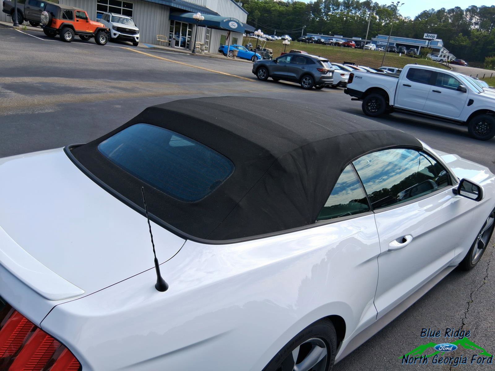Used 2017 Ford Mustang Convertible w/ Equipment Group 051A RWD image 10