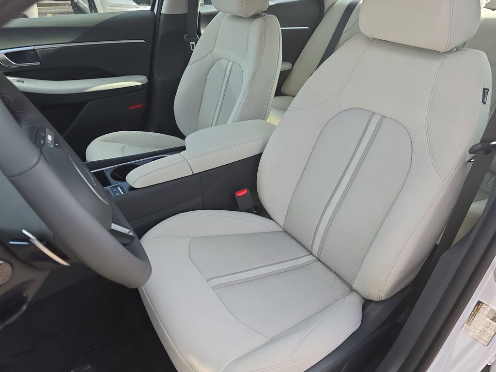 New 2026 Hyundai Sonata SEL image 14