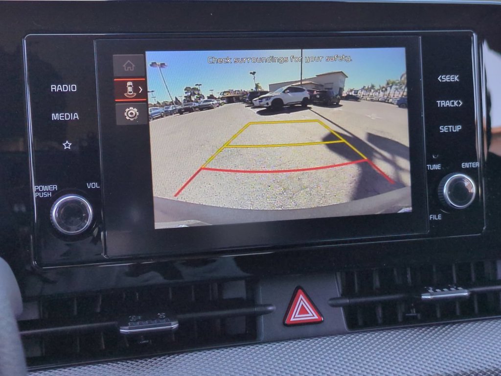 Certified 2025 Kia Sportage LX AWD/4WD image 14