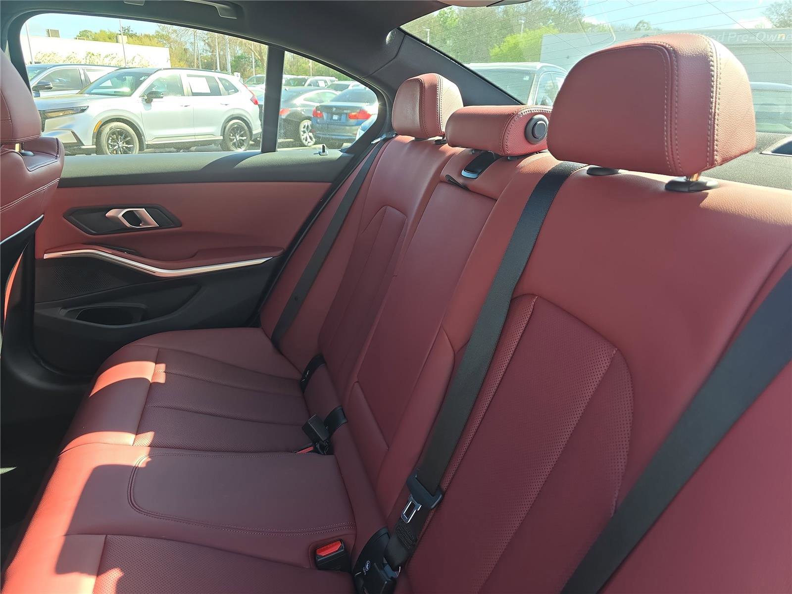 Used 2025 BMW 330i 330i image 12