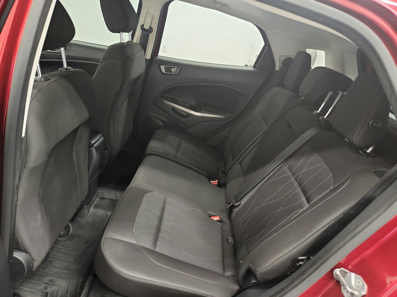 Used 2020 Ford EcoSport SE FWD image 23