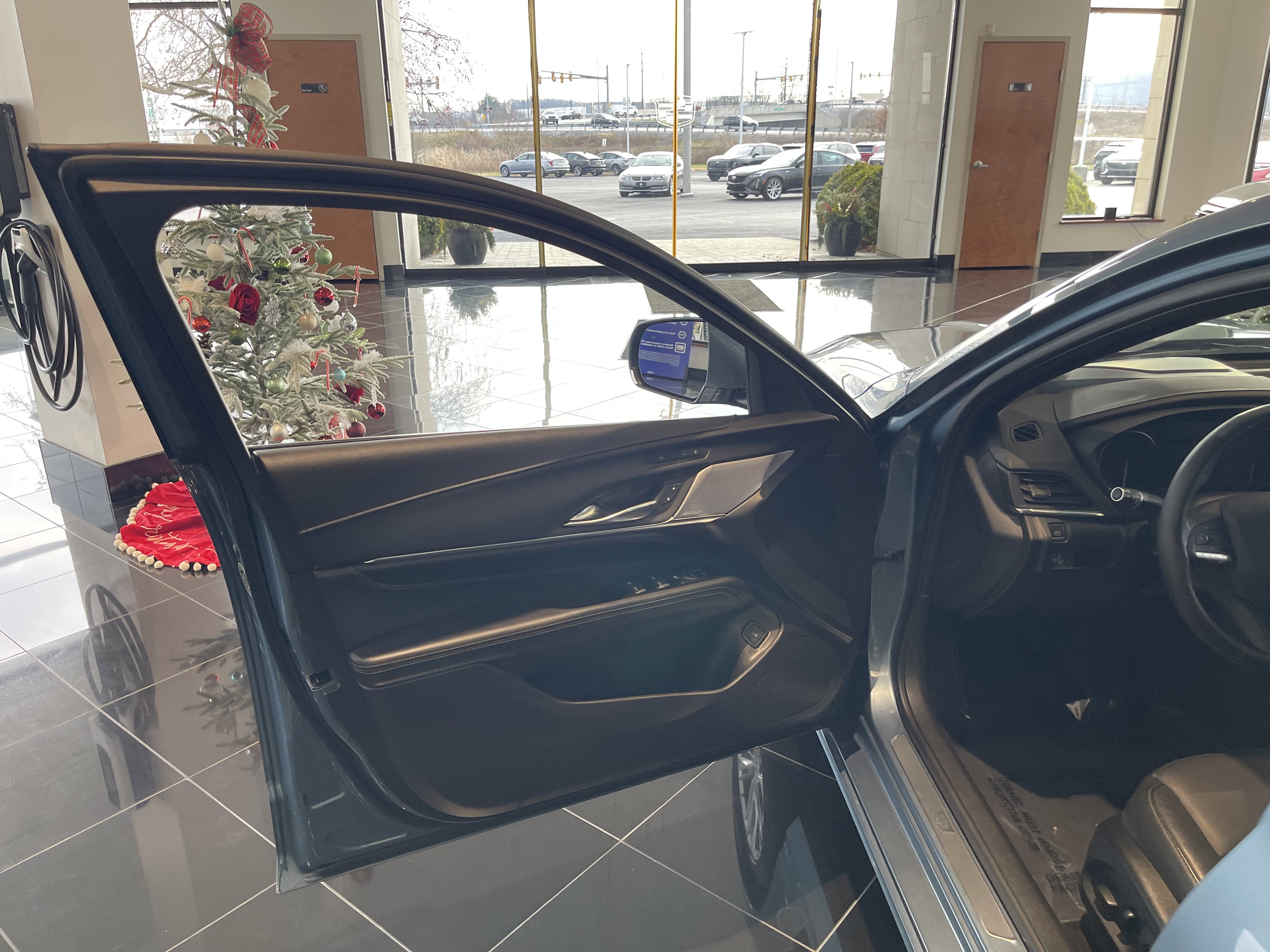 Certified 2023 Cadillac CT4 Premium Luxury image 16