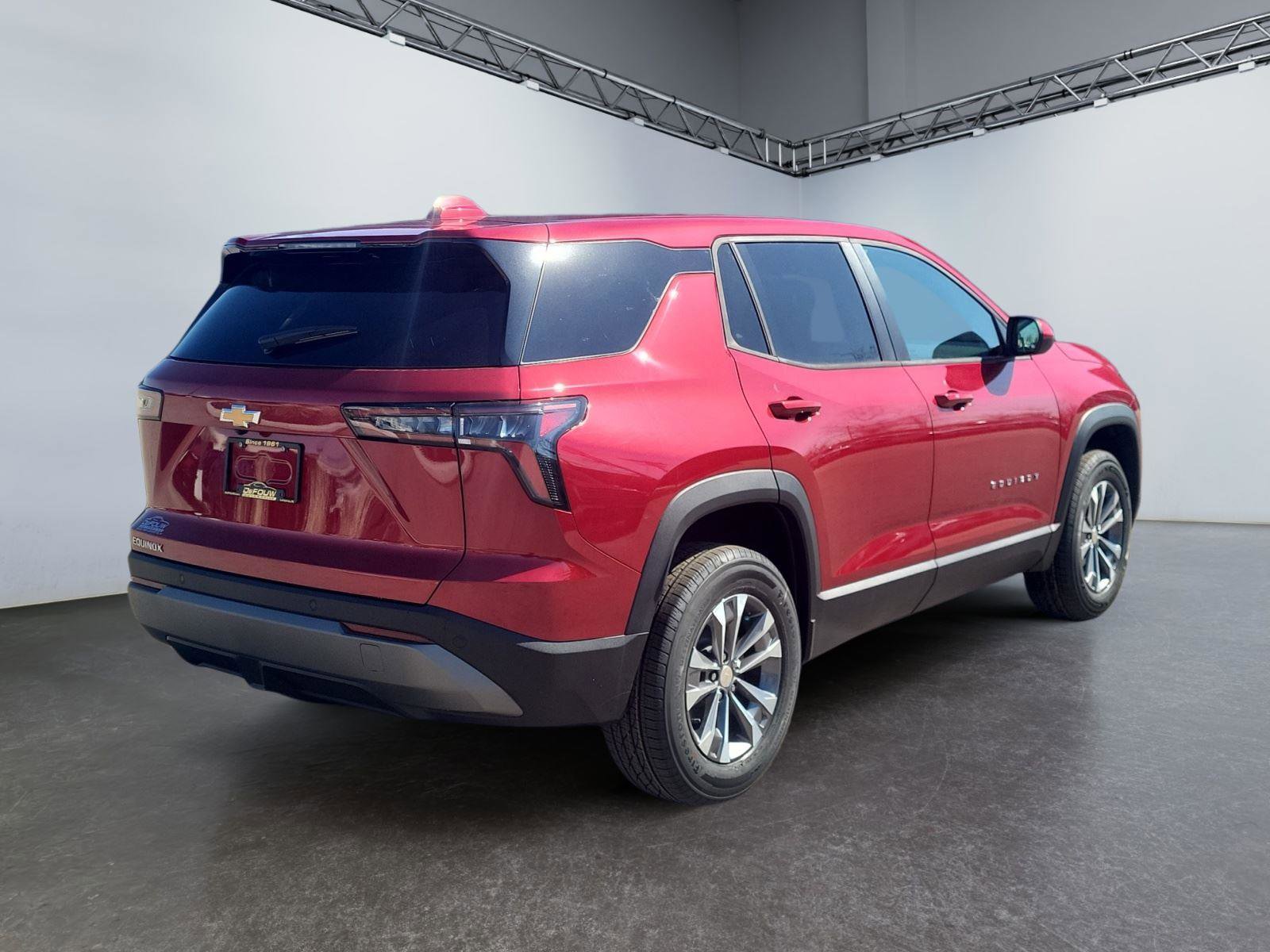 New 2026 Chevrolet Equinox LT FWD image 3