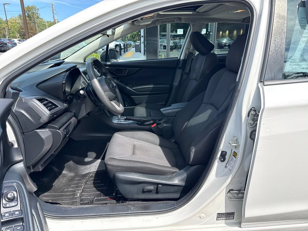 Used 2022 Subaru Impreza 2.0i Premium AWD/4WD image 22