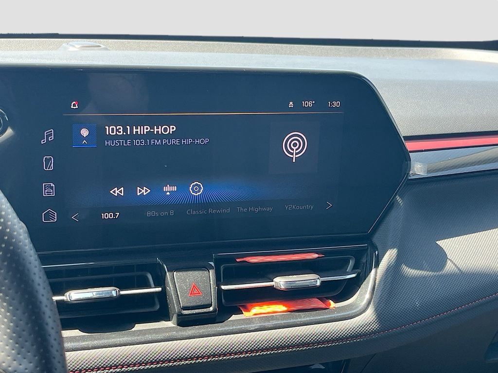 Used 2024 Chevrolet TrailBlazer RS w/ Driver Confidence Package image 14