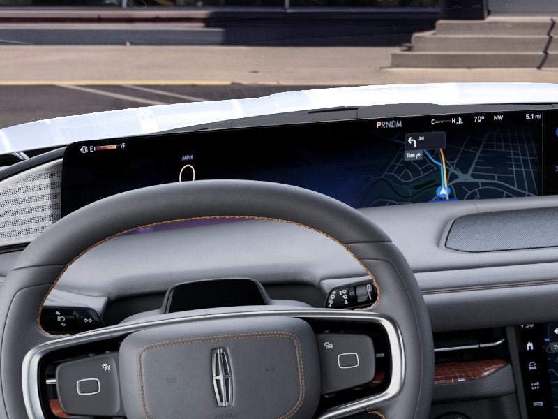 New 2027 Lincoln Navigator Black Label AWD/4WD image 13