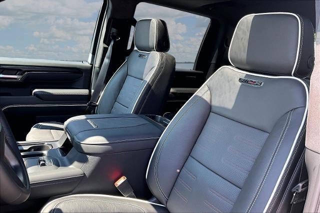 New 2026 GMC Sierra 2500 AT4X AWD/4WD image 8