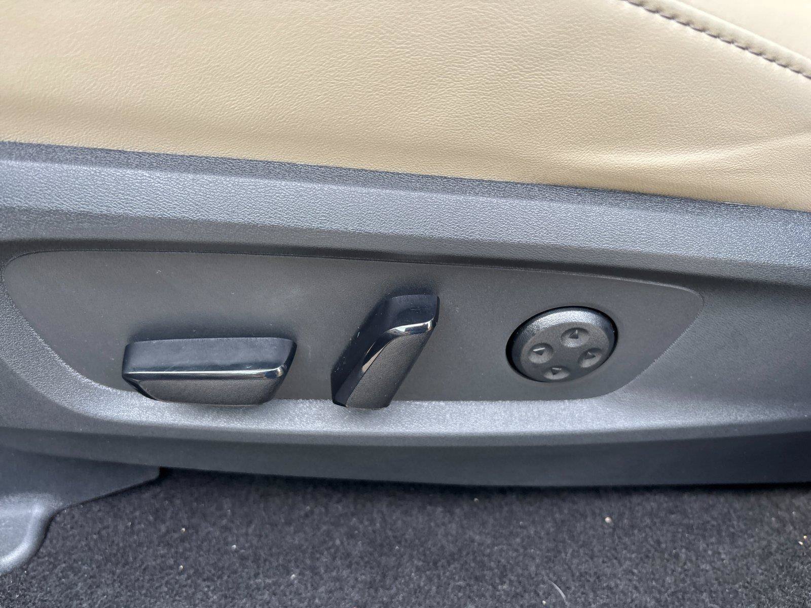 Used 2024 INFINITI QX60 Luxe FWD image 16