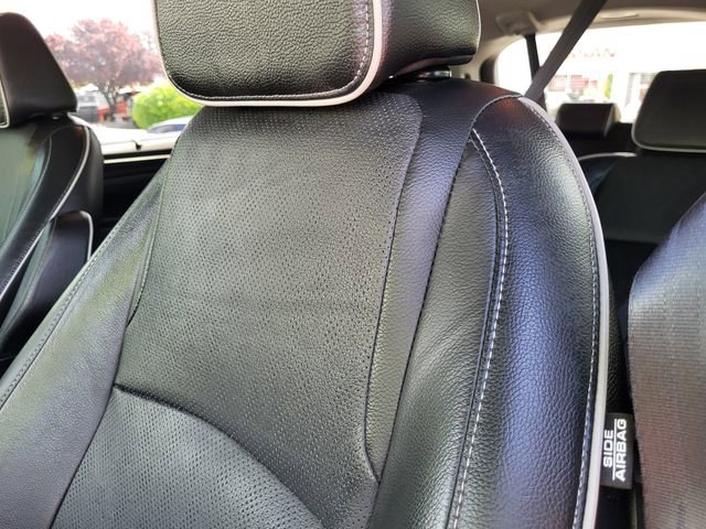 Used 2023 Honda Odyssey Elite image 17