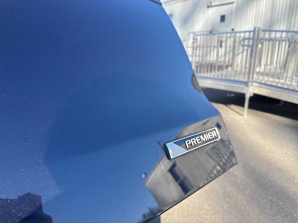 Used 2018 Chevrolet Tahoe Premier image 10