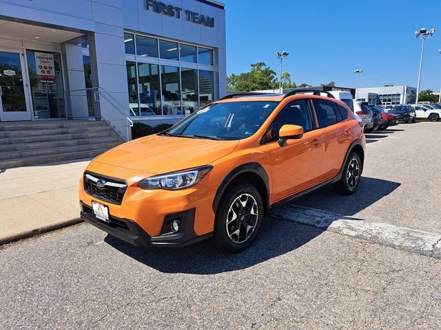 Used 2020 Subaru Crosstrek 2.0i Premium w/ Moonroof Package 2 AWD/4WD image 2