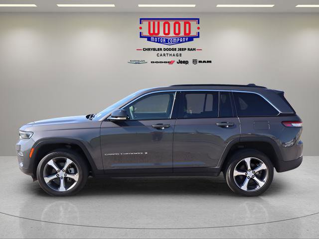 Used 2024 Jeep Grand Cherokee Limited AWD/4WD image 6
