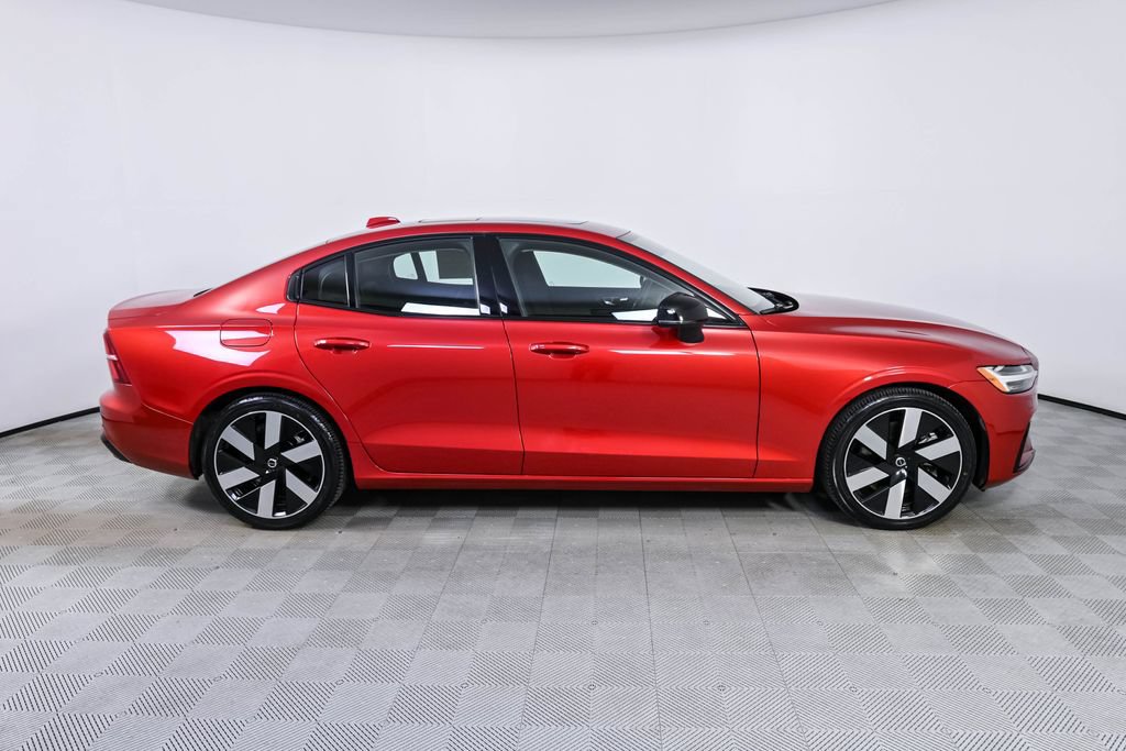 Certified 2024 Volvo S60 T8 Core w/ Climate Package AWD/4WD image 28