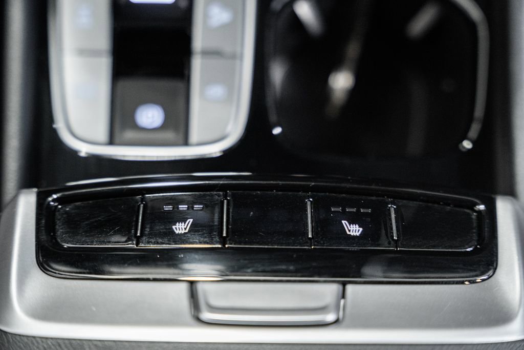 Used 2024 Hyundai Santa Cruz Night image 31