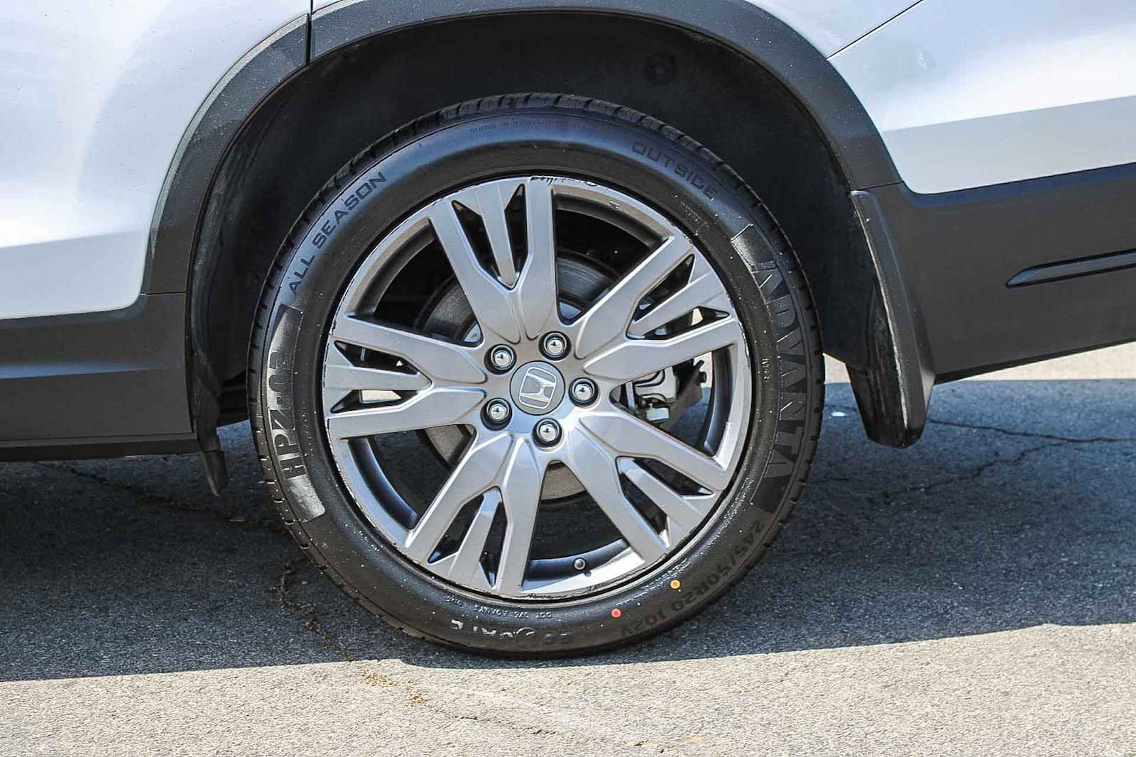 Used 2022 Honda Pilot Sport image 10