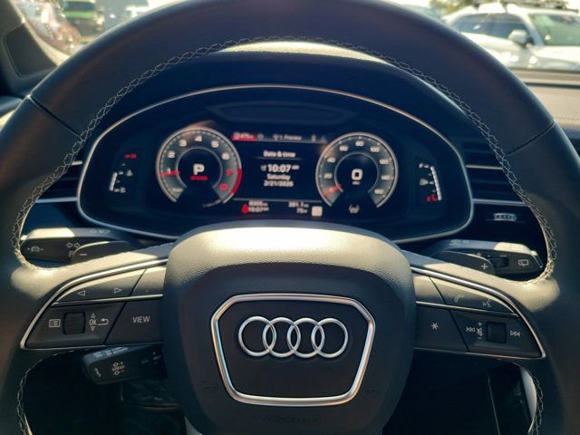Certified 2025 Audi Q7 2.0T Premium w/ Convenience Plus Package image 22