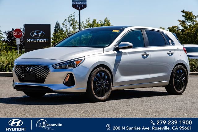 Used 2018 Hyundai Elantra GT w/ Tech Package 03