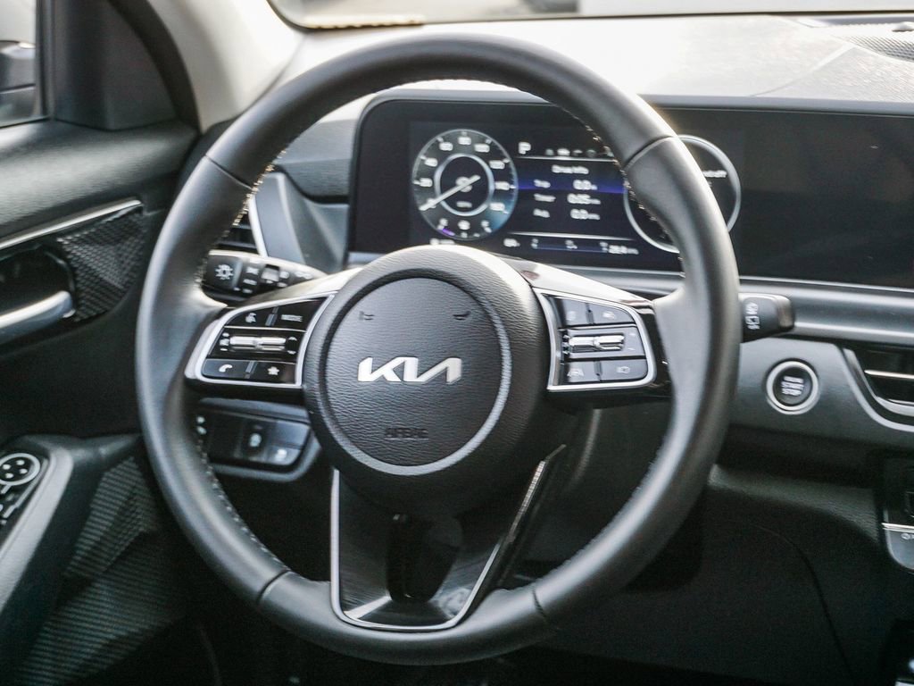 Certified 2024 Kia Seltos EX image 17
