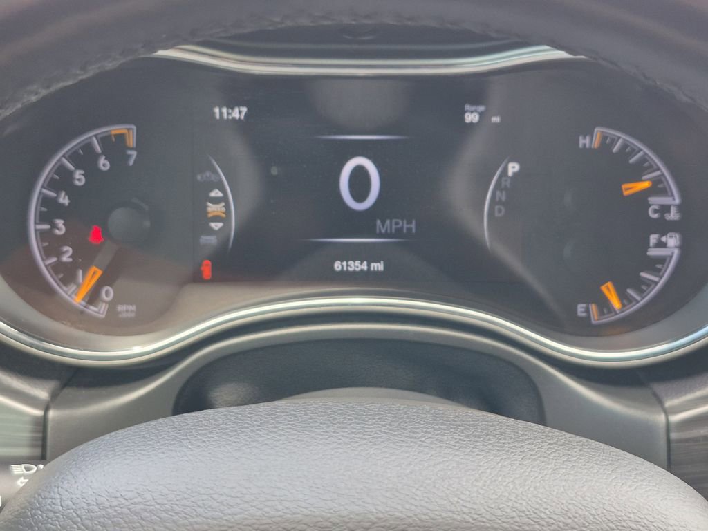 Used 2020 Jeep Grand Cherokee Limited AWD/4WD image 21