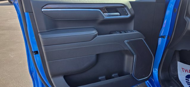 Used 2025 Chevrolet Silverado 1500 LT AWD/4WD image 8