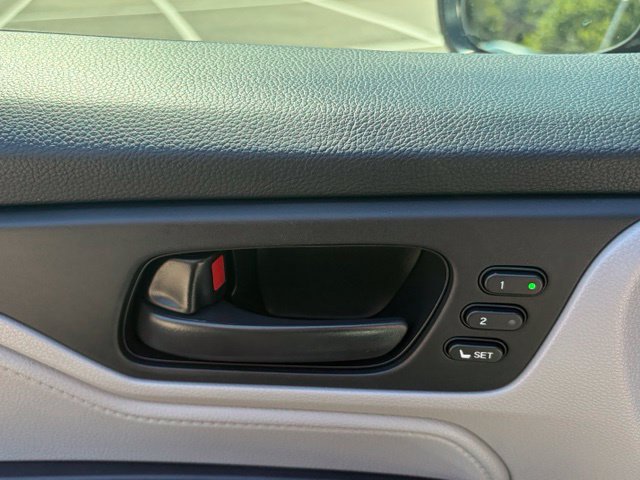 Used 2021 Honda Odyssey EX-L image 14