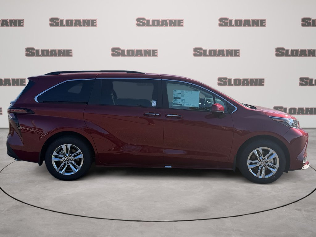 New 2026 Toyota Sienna XLE AWD/4WD image 6
