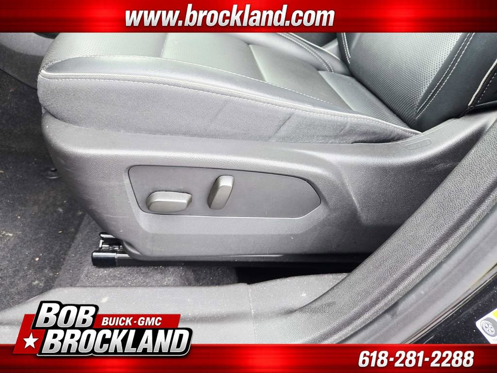 Used 2022 Buick Envision Essence w/ Technology Package I image 38